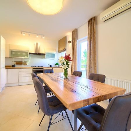 Tramonto Apartment Крк Экстерьер фото