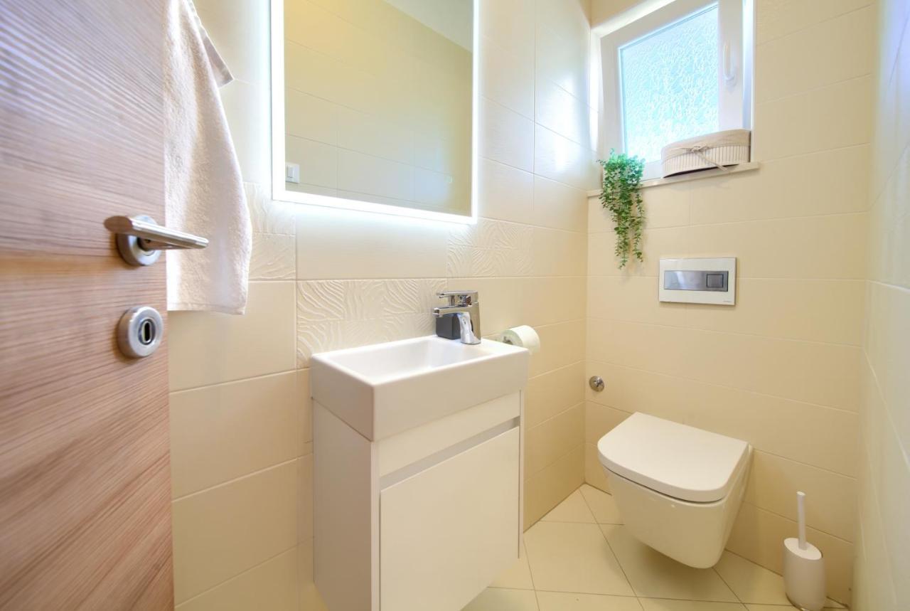 Tramonto Apartment Крк Экстерьер фото